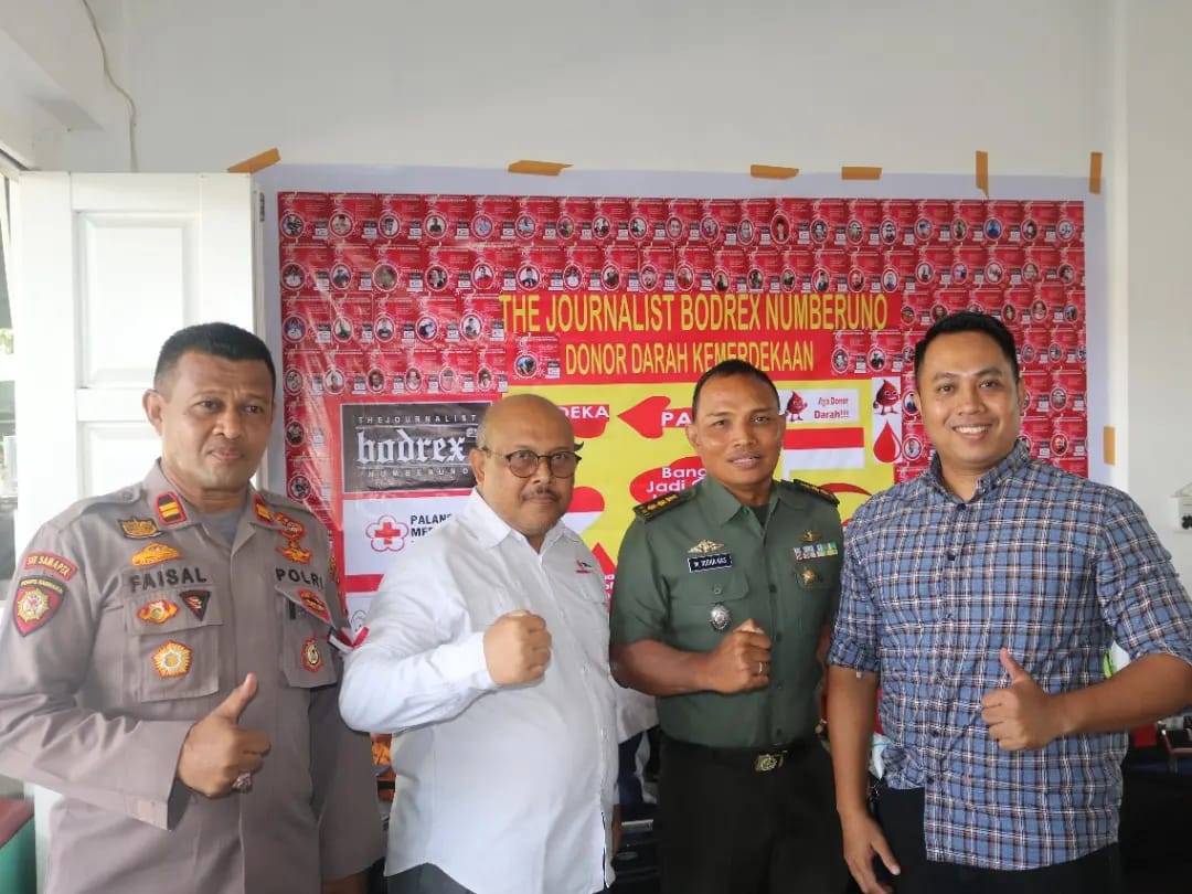 TNI Polri Dukung Komunitas The Journalist Bodrex Numberuno Lhokseumawe Gelar Donor Darah Hut RI Ke-77