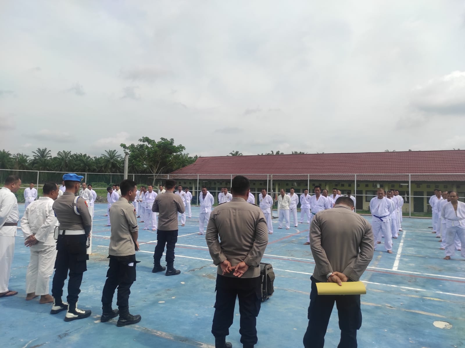 Usul Naik Pangkat, 80 Personel Polres Aceh Tamiang Mengikuti Bela Diri Polri dan Tes Urine