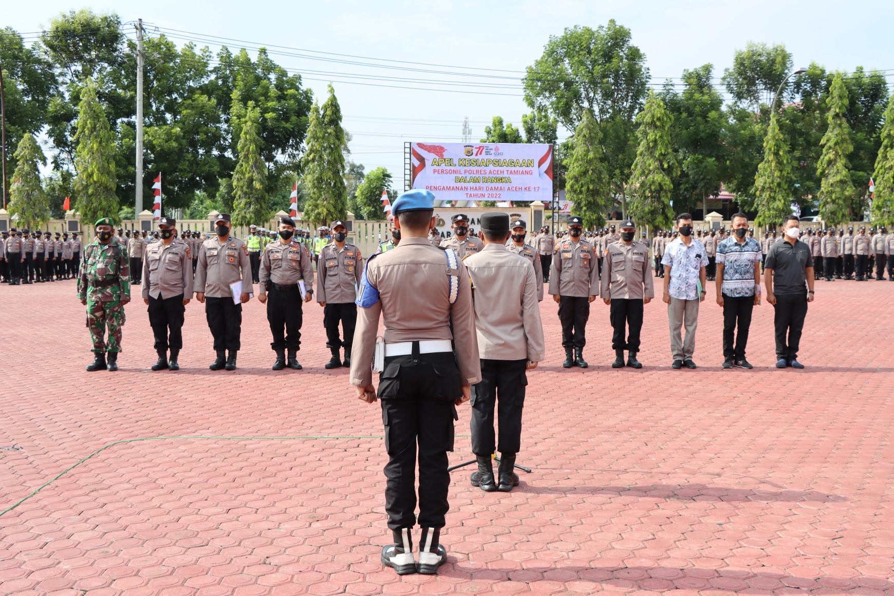 Kodim 0117/Aceh Tamiang Ikuti Apel Gabungan Dalam Rangka Memperingati Hari Damai Aceh MOU Helsinki ke-17 Tahun 2022