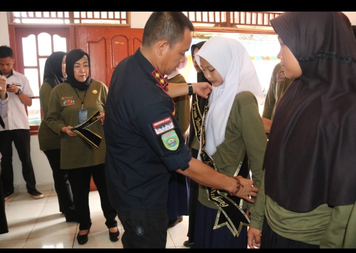 SEKDA EMPAT LAWANG LANTIK FORUM ANAK KABUPATEN EMPAT LAWANG