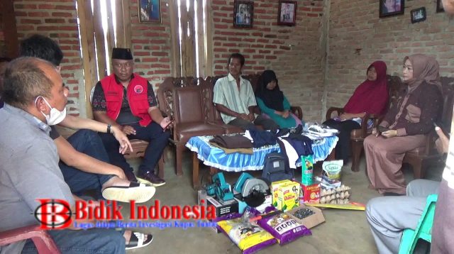 Legislator PDI Perjuangan Iba Melihat Bocah Penderita Bocor Ginjal Semangat Bersekolah