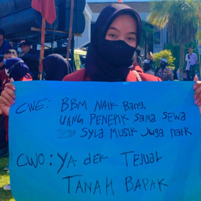 Viral!, Mahasiswi Cantik di Lampura Sindir Pemerintah Lewat Kata-kata Saat Demo