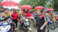 Buka Kejurda Balap Motor IMI, Bakri Siddiq Kibarkan Bendera Start