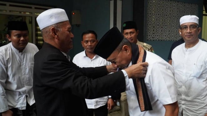 Zulhas ke Santri di Jatim: Ilmu dan Iman Harus Kokoh Hadapi Cepatnya Perubahan Dunia