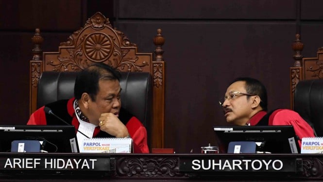 DPR: Arief Hidayat Tak Bisa Jadi Ketua MK Lagi