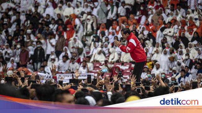 Relawan Nusantara Bersatu Deklarasi 2024 Manut Jokowi