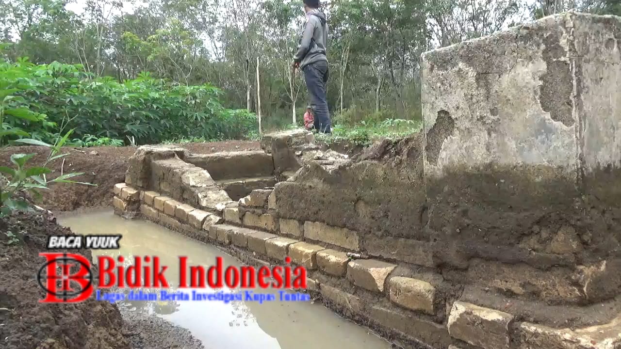 Makam Belanda Diperkirakan Sejak Tahun 1917 Ditemukan di Tubaba, Benarkah OL Helfirch Residen Jambi Peratama? 