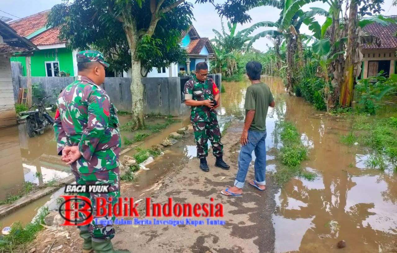 Luapan Air Di Bantaran Sungai Way Susoh Naik, Dandim 0412/LU Cek Lokasi Kebanjiran.