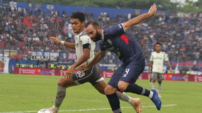 Link Live Streaming Dewa United vs Arema FC di Liga 1