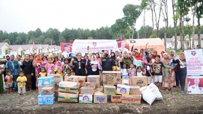 Beri Bantuan dan Trauma Healing, Sahabat Ganjar Terjun ke Semeru