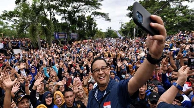 Survei Poltracking: Anies Unggul di DKI-Jabar, Ganjar di Jateng-Jatim