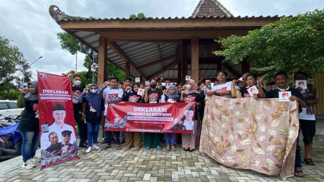 Target Kaum Millenial, Sahabat Ganjar Gelar Workshop Ecoprint