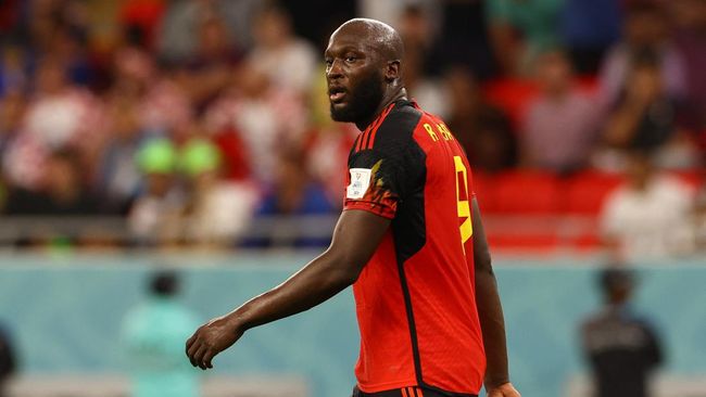 Lukaku Menangis, Lalu Ngamuk Hancurkan Bench Belgia