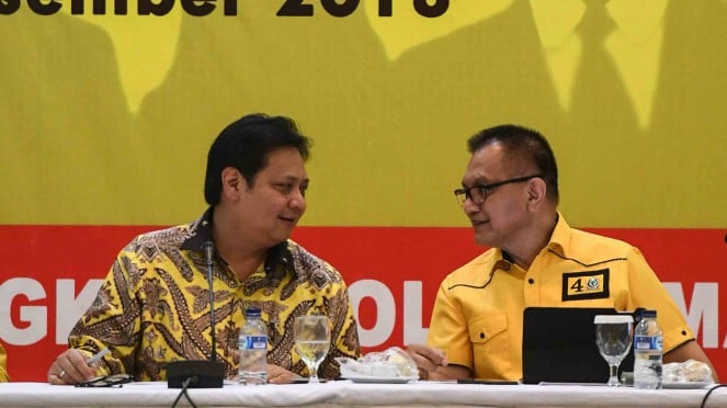 Sekjen Golkar Singgung Internal PDIP Bentrok Gegara Survei Ganjar-Puan