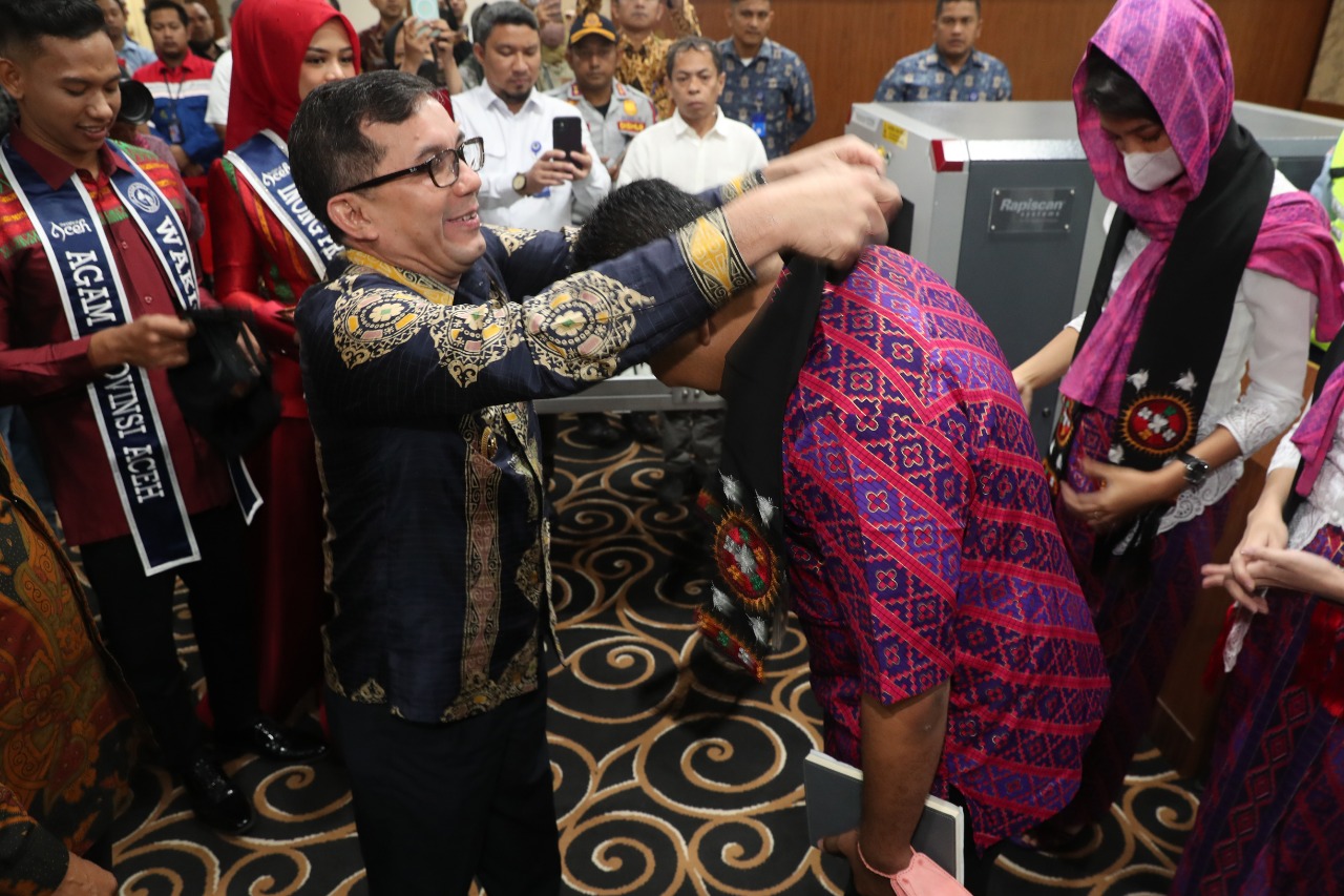 Bakri Siddiq Resmikan Penerbangan Perdana Batik Air Banda Aceh-Penang