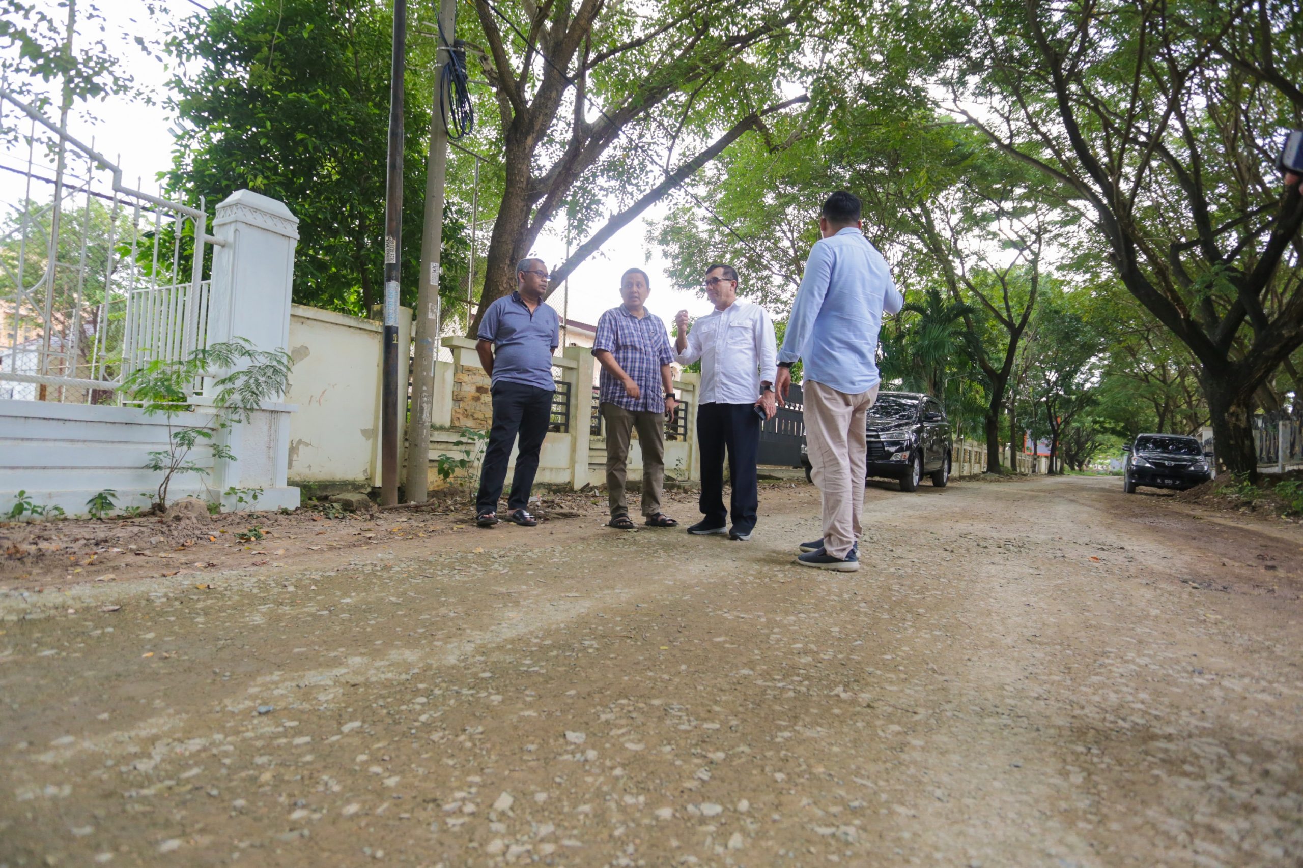 Bakri Siddiq Tinjau Progres Perbaikan Jalan Gurami