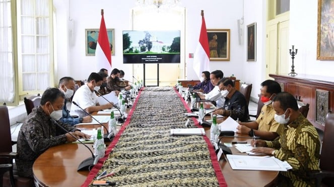 Jokowi Lempar Sinyal Reshuffle, Pengamat: Jadi Aneh