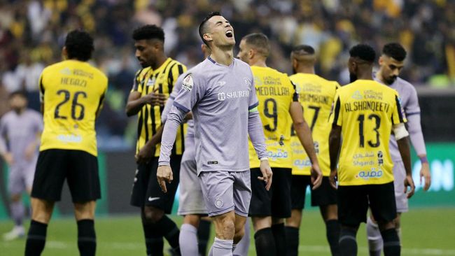 Rudi Garcia Tuding Ronaldo Biang Kegagalan Al Nassr di Super Saudi