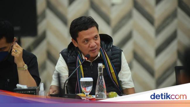 Sandi Mau Bicara Dukungan Capres ke 'Pimpinan', Gerindra Ungkit Loyalitas