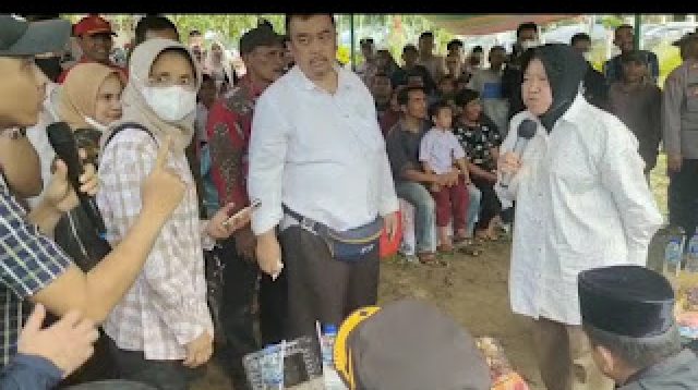 Menteri Sosial Risma Terlibat Pertengkaran Bersitegang dengan Aktivis HAM Aceh