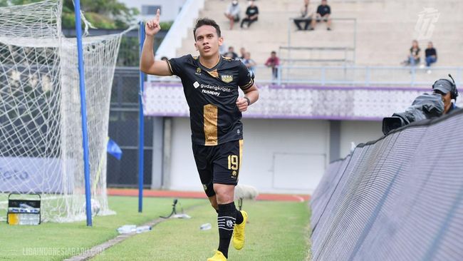 Egy Cuma Butuh 17 Menit Cetak Gol Debut di Liga 1