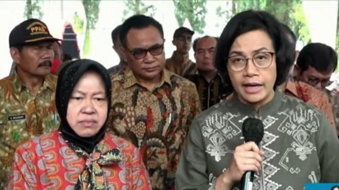 Risma Curhat ke DPR, Anggaran Bansos Diblokir Sri Mulyani