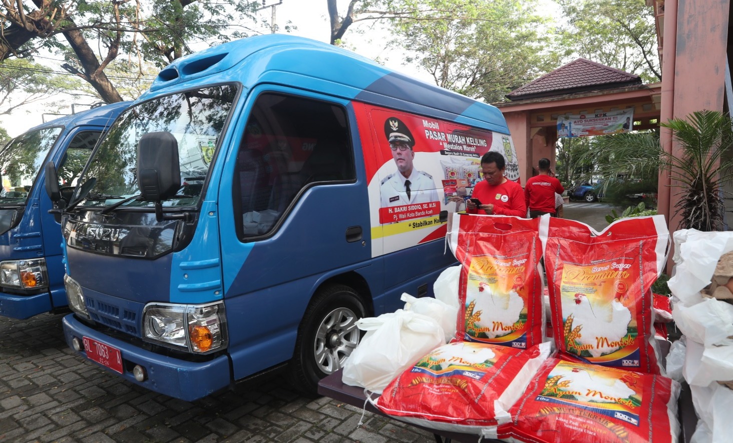 Bakri Siddiq Launching Pasar Murah Keliling “Meutaloe Wareh” 