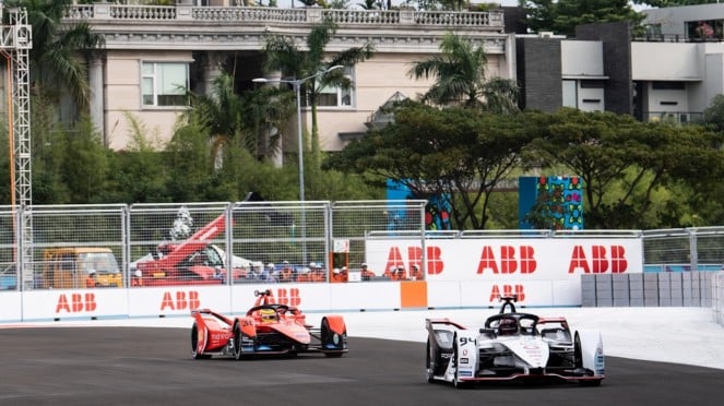 PSI Sentil Jakpro soal Formula E: Masih Ada Utang Kok Berani Ngomong Untung