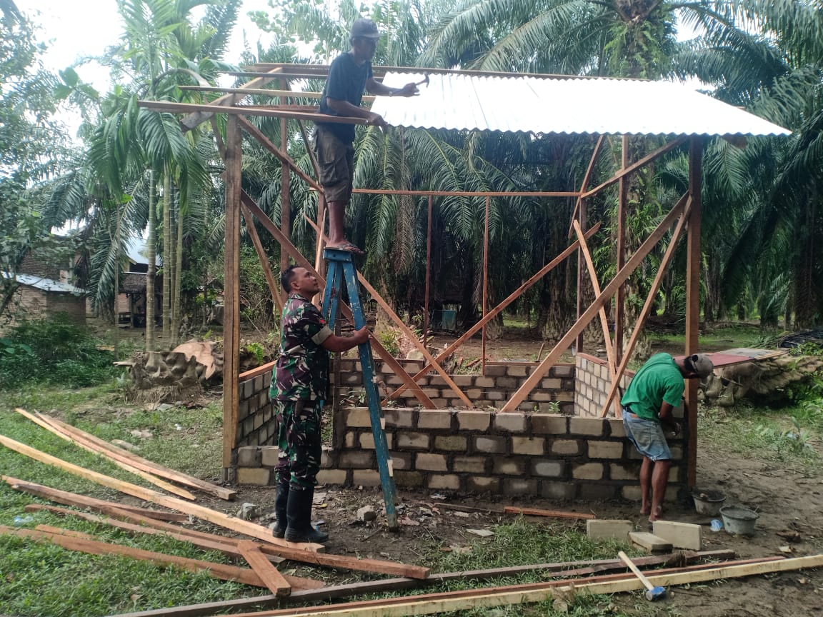 Rasa peduli Pembangunan Rumah Anak Yatim Yatim,Koptu Ismail Rela Berkorban