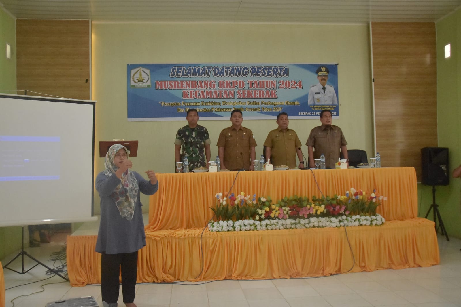 Sekda Aceh Tamiang Membuka Musrembang 2024 Kecamatan Sekrak