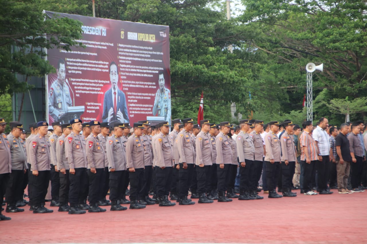 Karo Log Polda Aceh Pimpin Apel Pagi