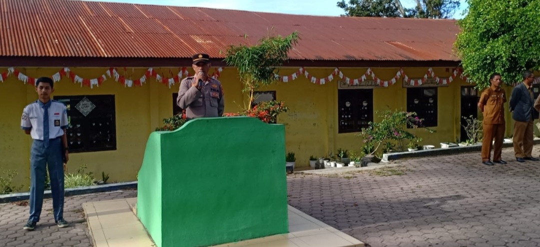 Polisi Di Bener Meriah Gelar Kegiatan Negehi Sekulah Di SMA N 1 Bener Meriah