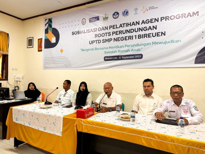 SMPN 1 Bireuen Sosialisasi dan Pelatihan Agen Program Roots Perundungan