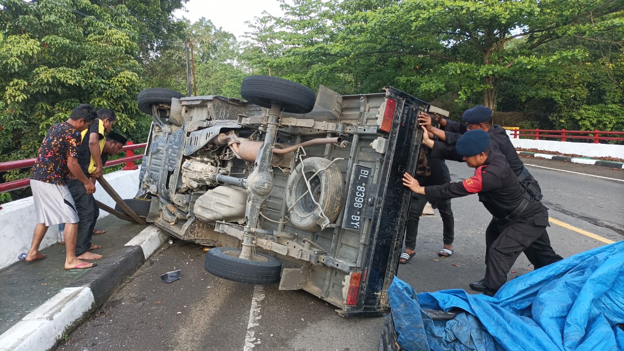 Quick Respon Laka Lantas Oleh Personel Kompi 3 Batalyon A Pelopor