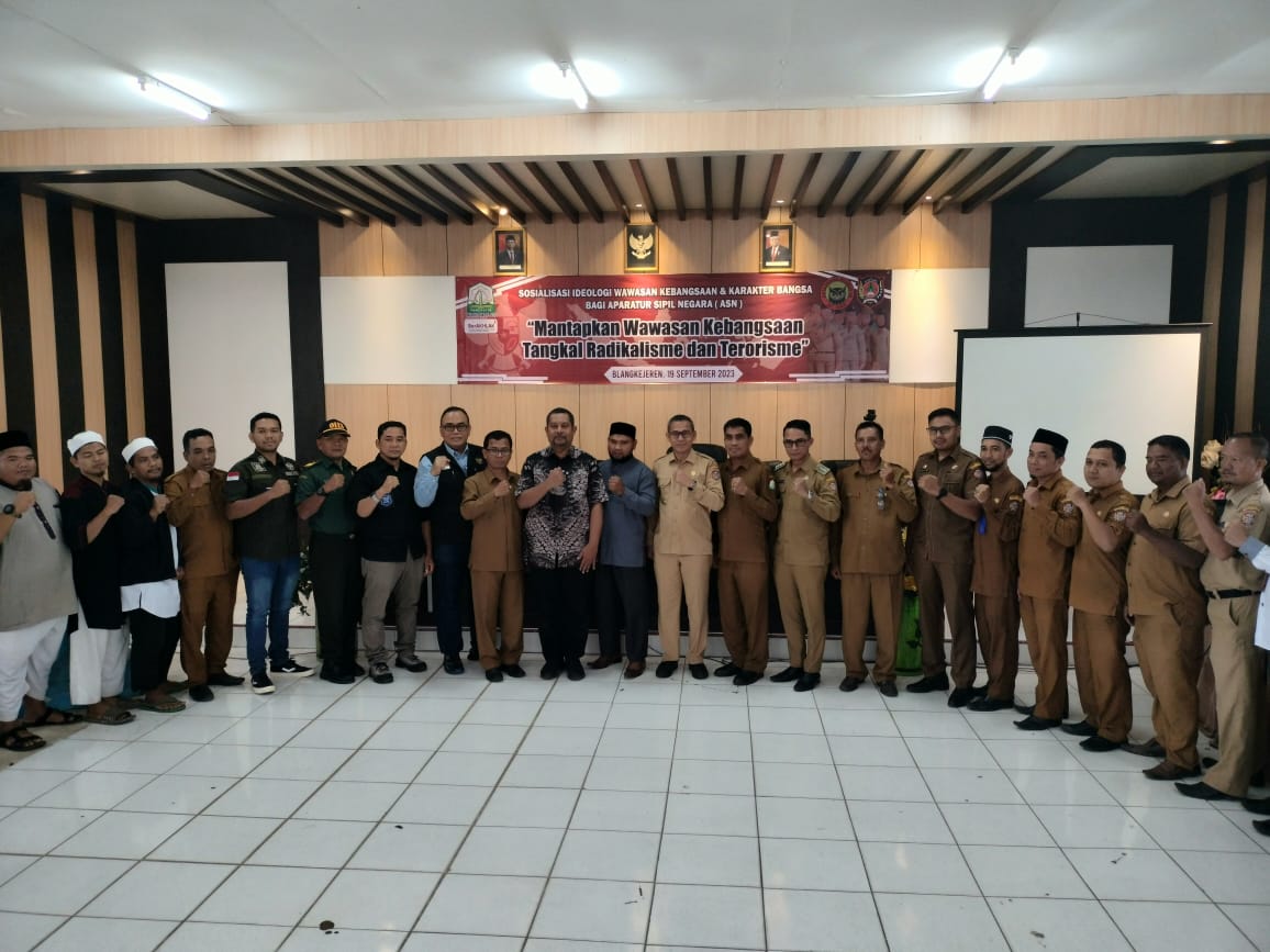 Kesbangpol Aceh dan Satgaswil Densus 88 AT Polri Gelar Sosialiasi Wawasan Kebangsaan Tangkal Radikalisme dan Terorisme di Gayo Leus