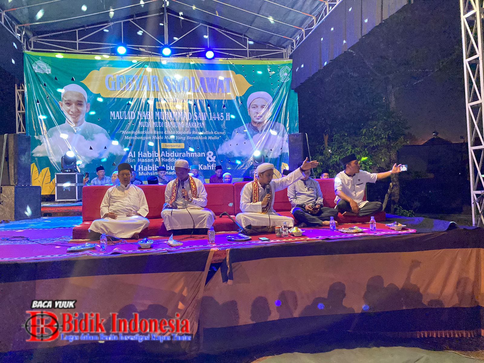 Lantunan Sholawat Bergema di Tanjung Harapan Lampura Peringati Hari Maulid Nabi 1445 Hijriah