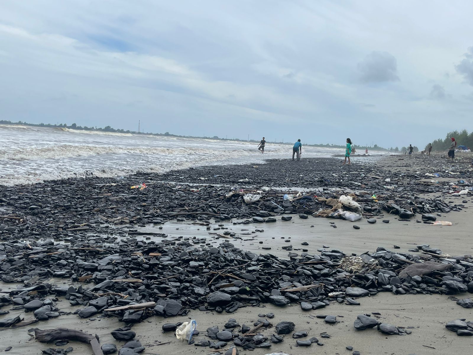 Batu Bara Tumpah di Perairan Aceh Barat, AHAN Barsela Minta Ditangani Serius