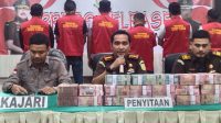 Wartawan Sulit Acces Liput 6 Tersangka Korupsi Jalan 13 Milyar di LP Idi