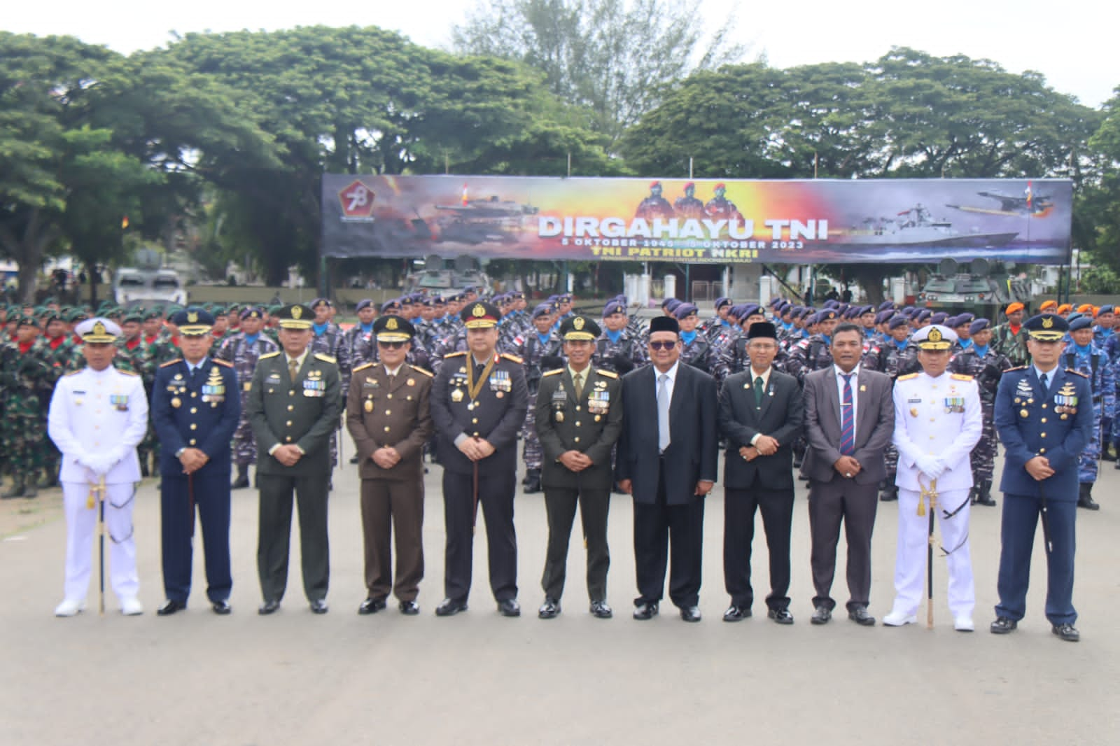 Kapolda Aceh Hadiri Peringatan HUT Ke-78 TNI di Blang Padang