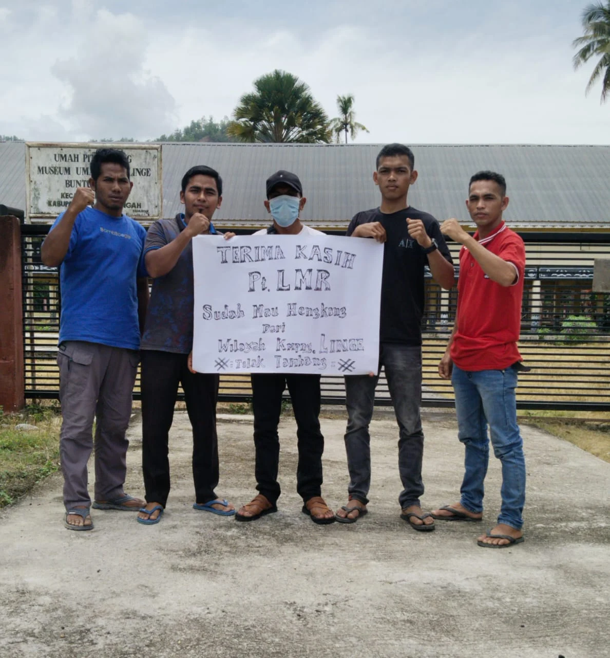 Pemuda Linge Pelar Poster; Terimakasih PT. LMR sudah Hengkang dari bumi Linge