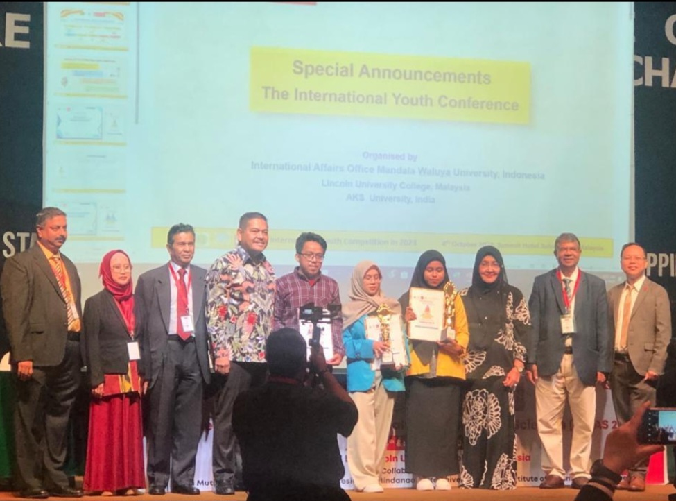 MAHASISWA USM RAIH JUARA INTERNASIONAL DI BIDANG ENTREPRENEURSHIP DAN BUSINESS IDEA GENERATION