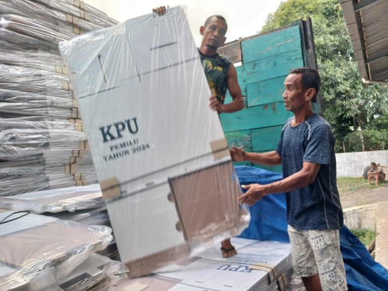 Kedatangan Logistik Pemilu 2024