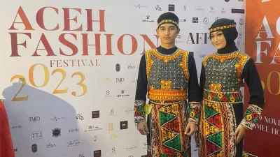 Aceh Timur Pamer Busana Baju Nerime Jamu Di Fashion Show PKA