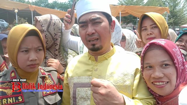 Ribuan Masyarakat Tubaba Hadiri Pengajian Akbar, Ustadz Solmed : Kita Jaga Silaturahmi Ditahun Politik 