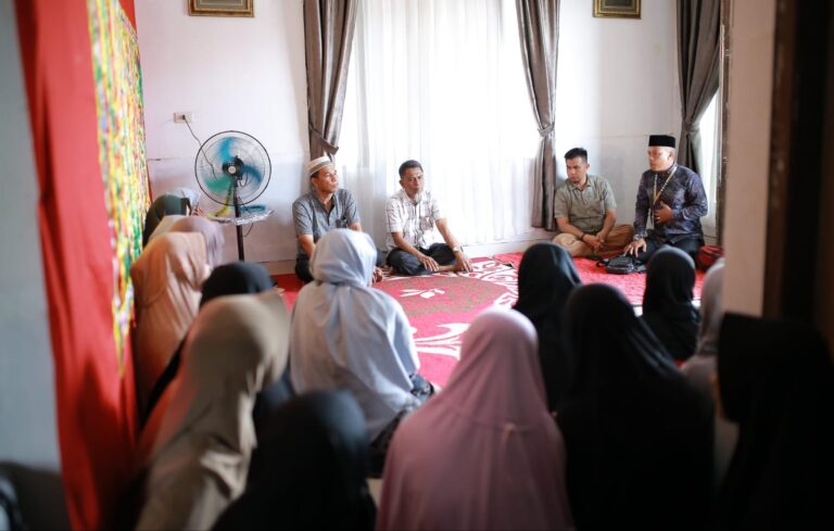 Sekda H Ardimartha Tinjau Kafilah Nagan Raya pada MTQ ke XXXVI Provinsi Aceh di Simeulue