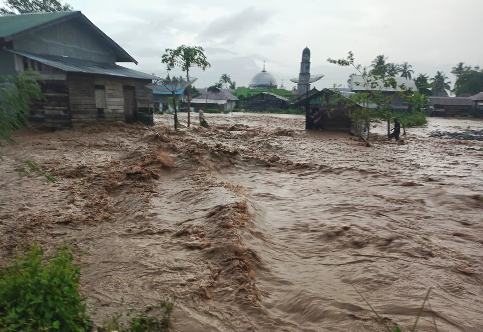 Akibat Tanggul Sungai Jebol, Dua Kecamatan di Agara Diterjang Banjir