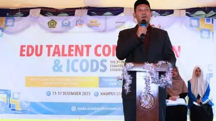 Rektor UIN Resmi Membuka Konferensi Internasional STAI Darul Hikmah, ICODS 2023