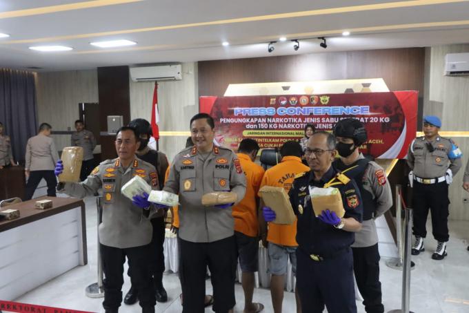 20 Kg Sabu dan 150 Kg Ganja Gagal Beredar di Aceh