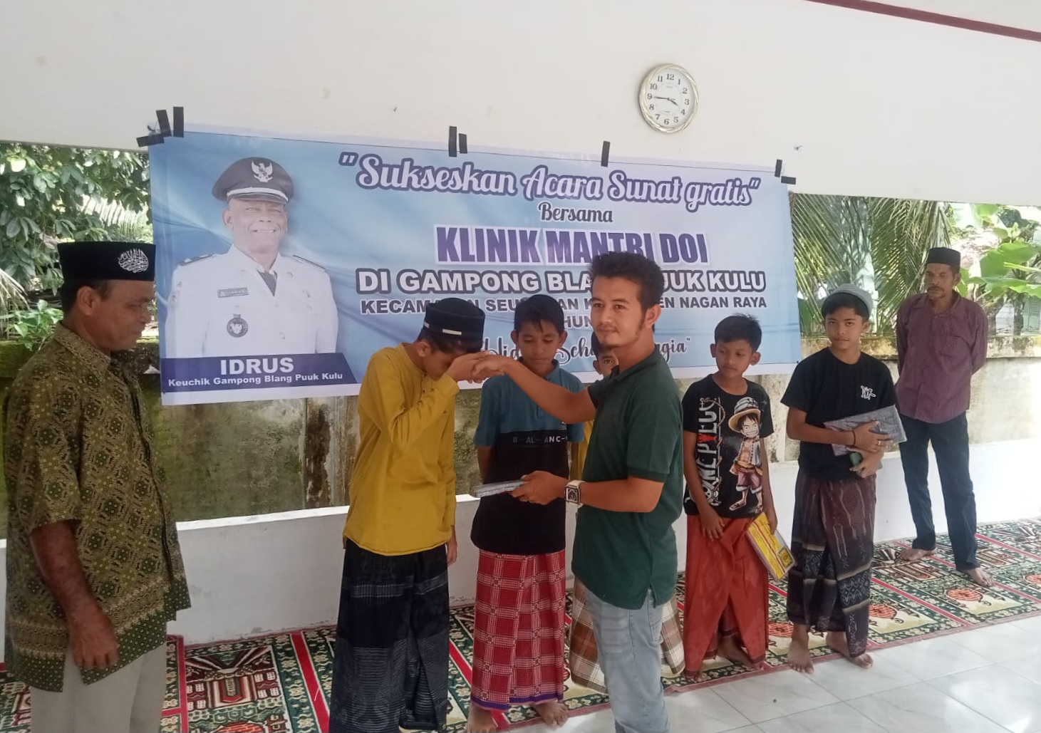 Awal Tahun, Klinik Mantri Doi Gelar Khitan Gratis