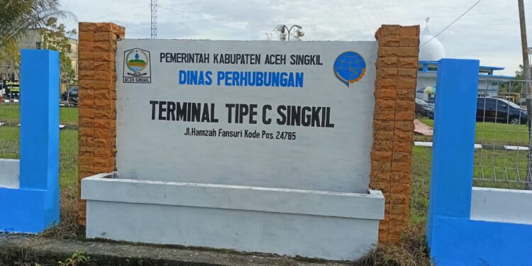 Pj. Bupati Aceh Singkil Peusijuek Terminal Type C Singkil